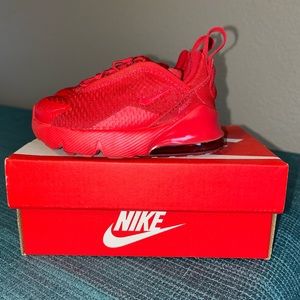 Nike Air Max 270